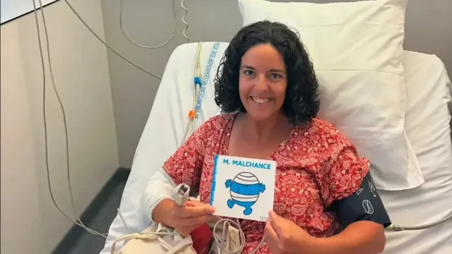 Eurodeputada francesa hospitalizada após ser mordida por víbora