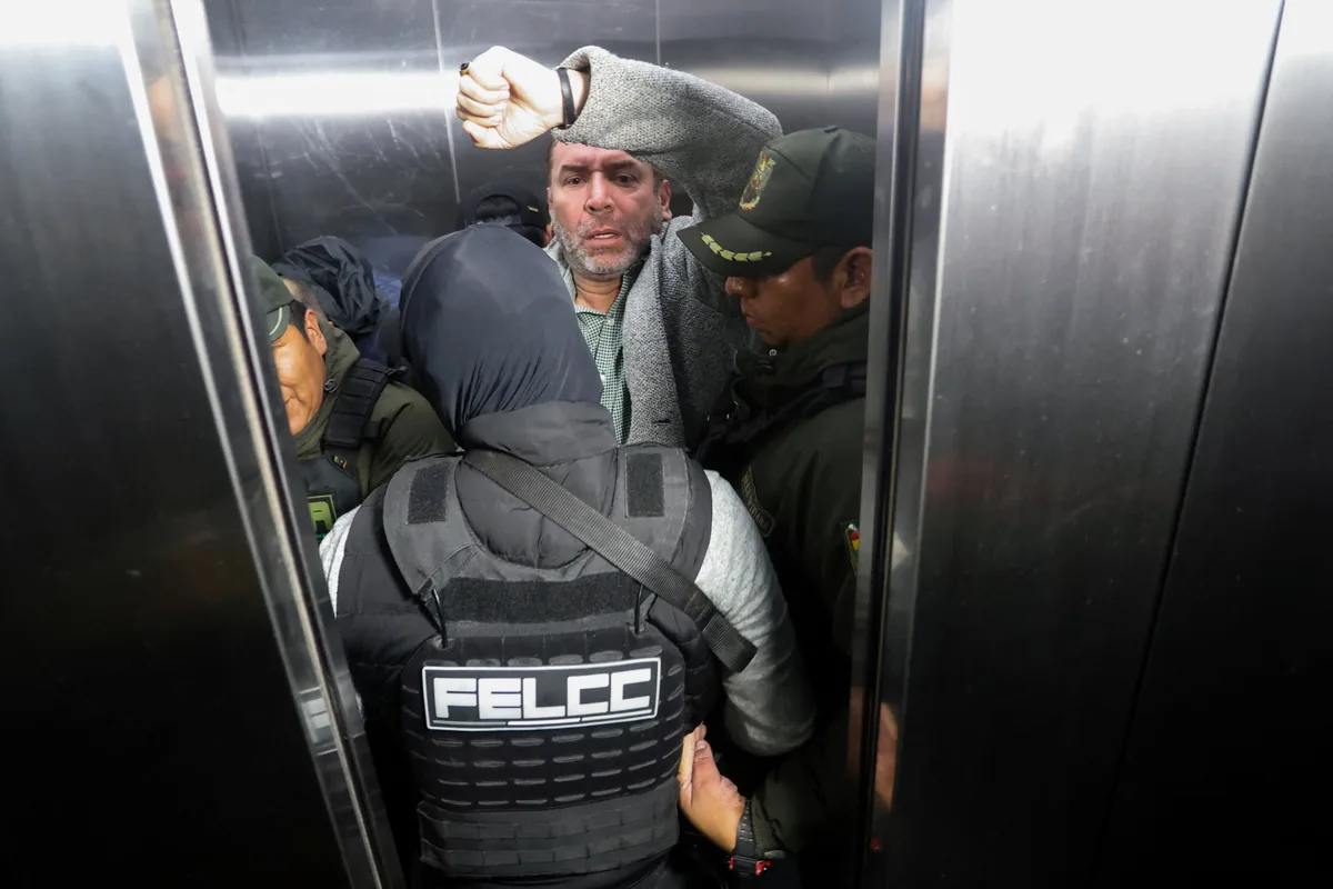 Buscan determinar con quién habló Cerimedo el día del ataque a su pareja en Bolivia: las pruebas que impulsa la fiscalía