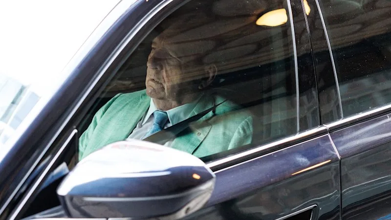 Alan Jones trial as it happened: Photos from function where 2GB host allegedly kissed ‘M’ shown in court as indecent assault, sexual touching trial continues