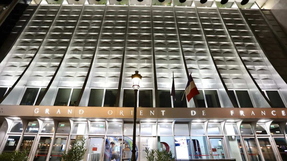 Le Grand Orient de France touché par une fuite de données, des noms de membres exposés