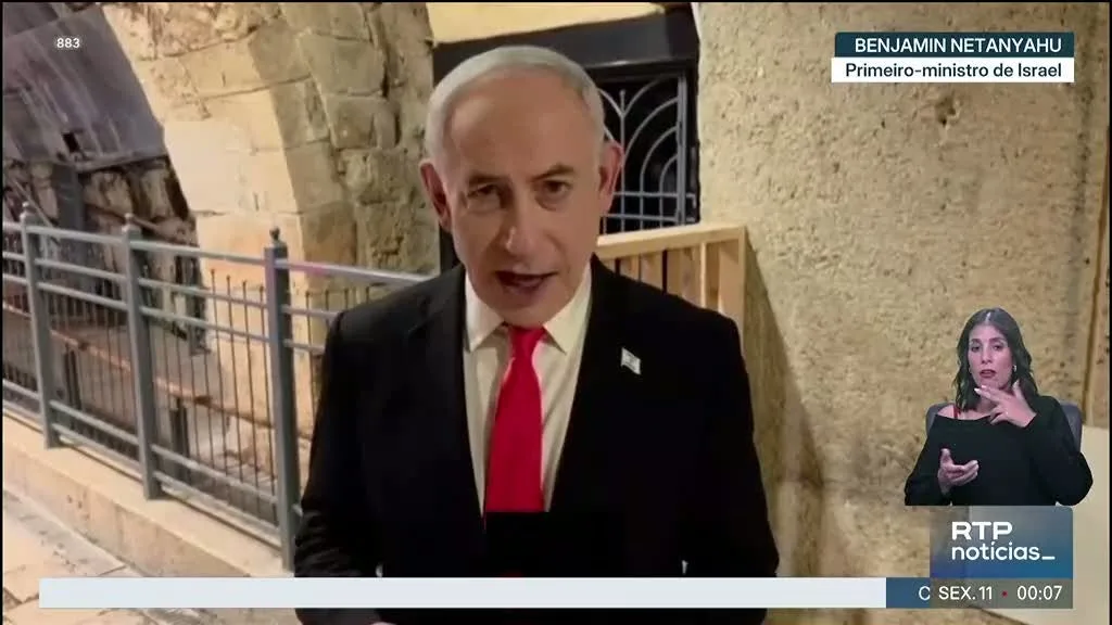 Netanyahu acusa Irão de tentar obter armas nucleares e ameaça regime