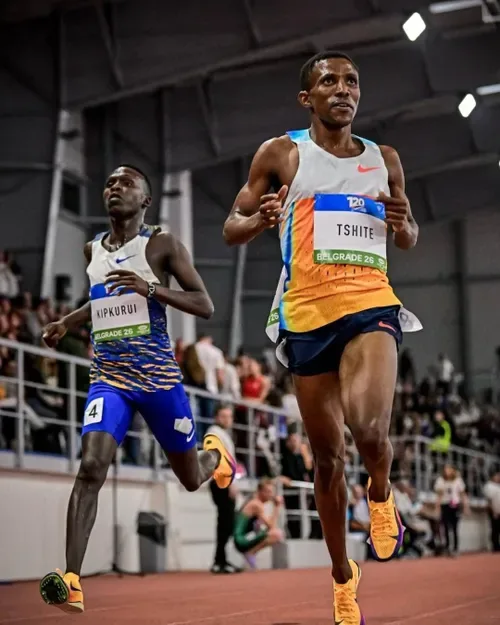 Tshepo Tshite wins Hollywoodbets Durban 10K with spectacular late surge