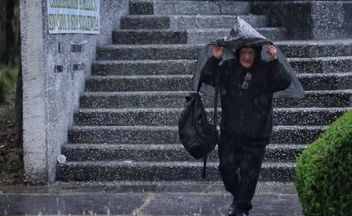 Prepara tu impermeable; así estará el clima hoy en CDMX
