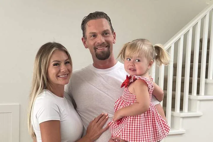 Edmonton-born father back in Canada after 9 months in ICE detention