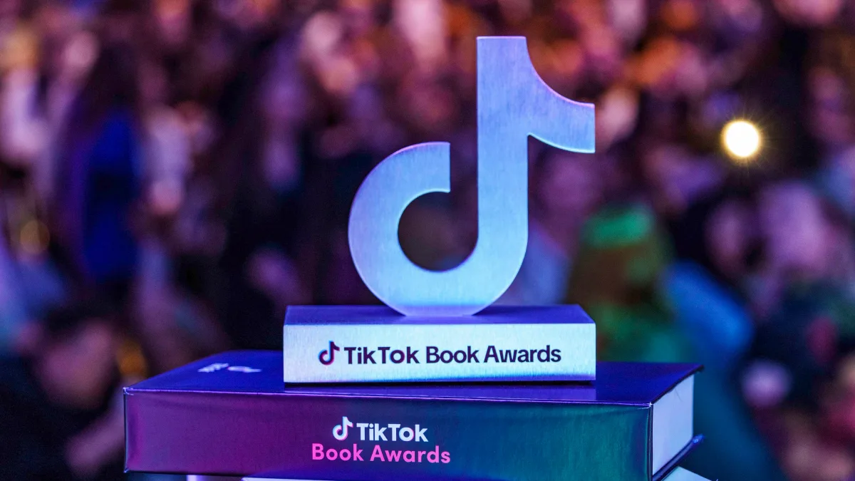 Digitale Plattformen: Was Social Media mit der Literatur macht