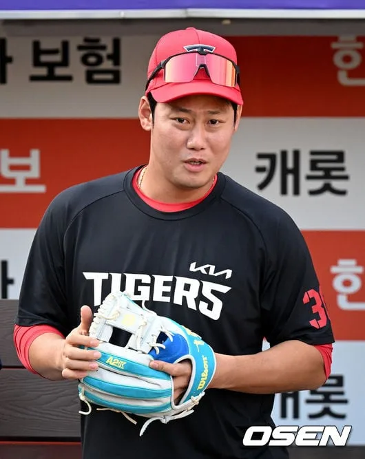 [사진]하주석 'KIA 유니폼 입고 대전한화생명볼파크에'