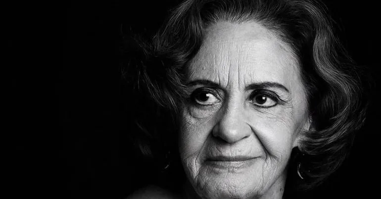 Morreu Laura Cardoso. Atriz brasileira tinha 98 anos