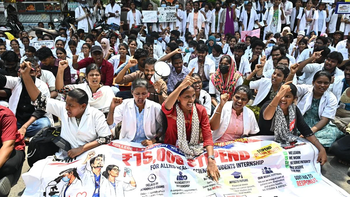 Paramedical students seek ₹15,000 monthly stipend for hospital training in Andhra Pradesh