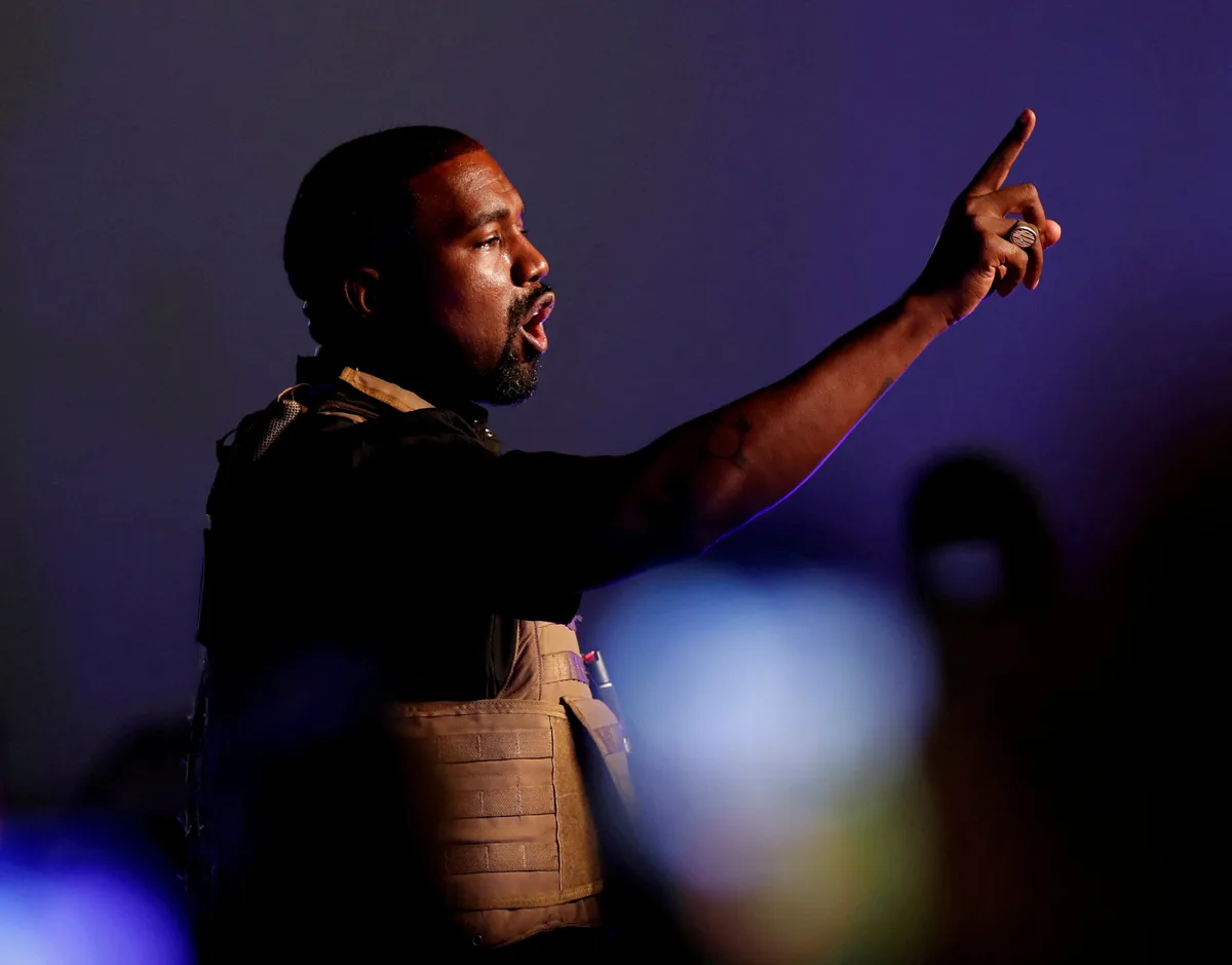 “No existe tal acuerdo”: el estadio de Rusia canceló los recitales de Kanye West, el polémico rapero vetado en media Europa