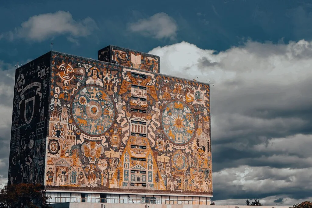 La UNAM ya tiene su IA y la usará para resolver un problema: encontrar becas a sus estudiantes