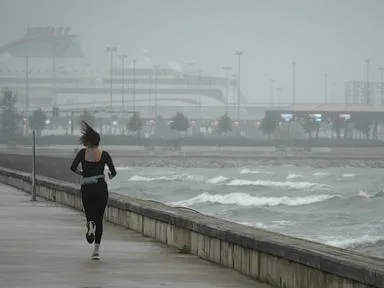 Powerful storm hits Baltic countries, killing 2 and leaving hundreds of thousands without power