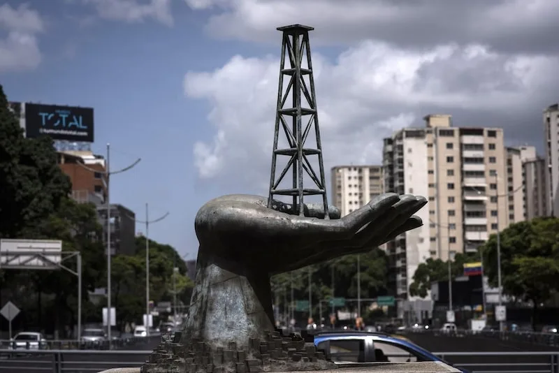 José Toro Hardy señaló la condición necesaria para atraer inversiones a Venezuela