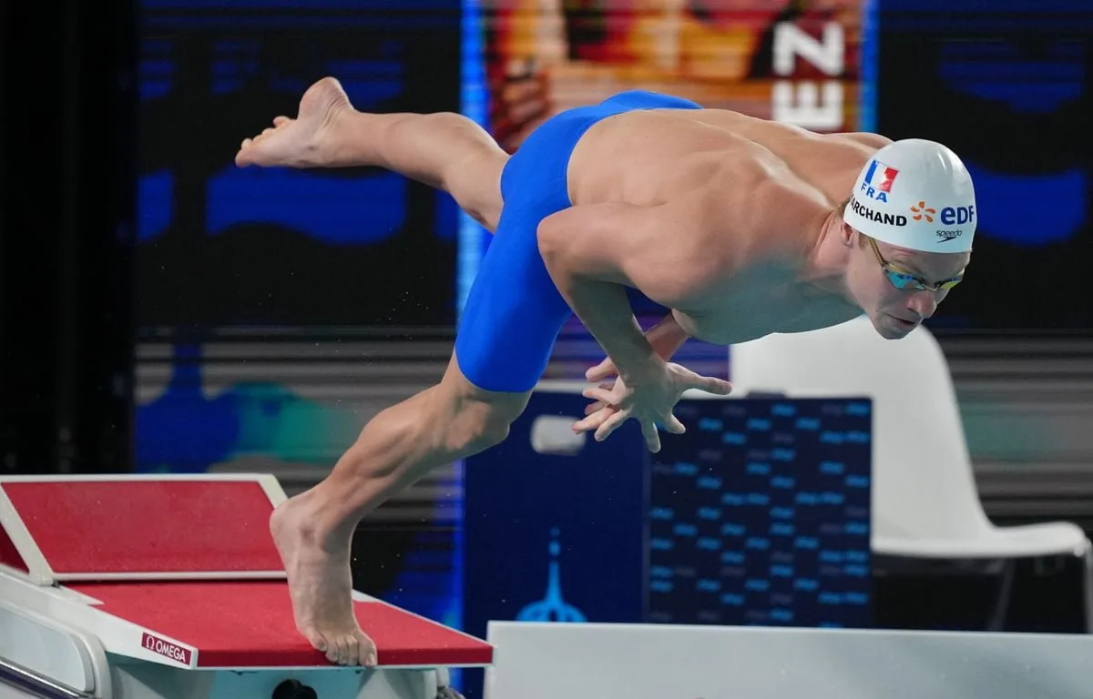 EN DIRECT Championnats d’Europe de natation : Léon Marchand en or sur le 200 m papillon (mais sans record du monde)... Suivez les courses