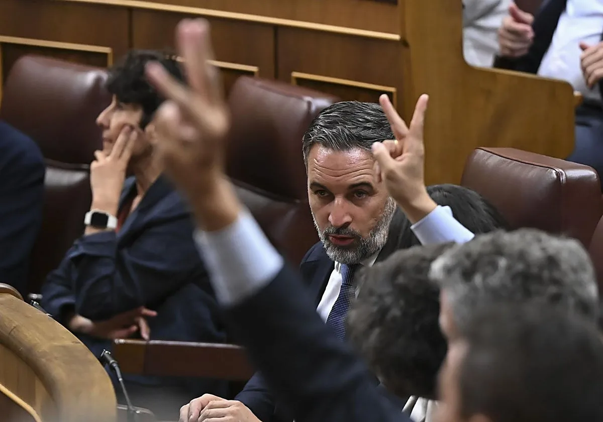 Vox rebaja su presión contra el PP para no beneficiar a Sánchez
