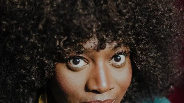Thelma Buabeng: »Es ist eine Selbsttäuschung, alles nur dem Osten zuzuschieben«