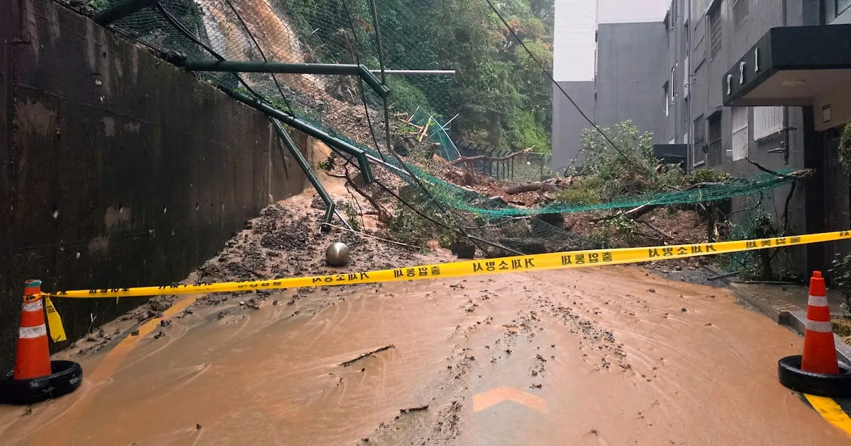 거제 시간당 100mm 물폭탄… 옥포동서 산사태로 1명 사망
