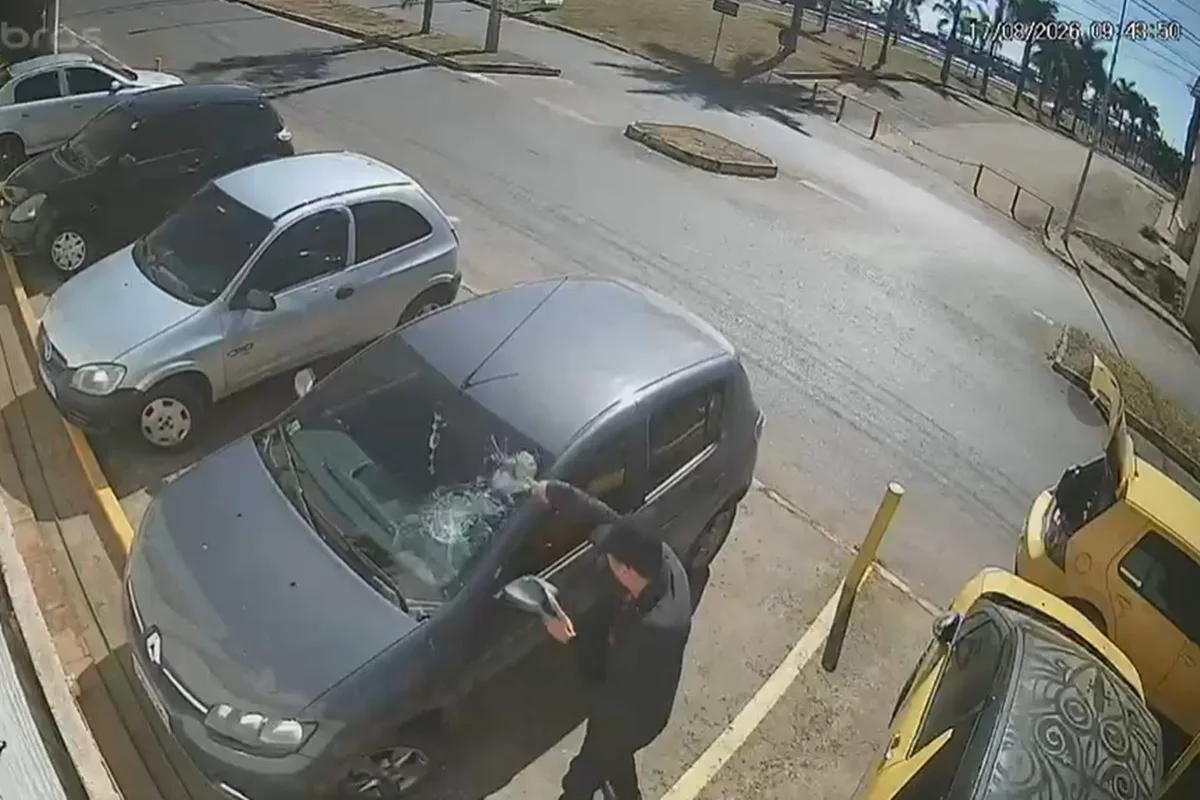 Homem fura pneus e destrói para-brisa de carro em estacionamento no DF