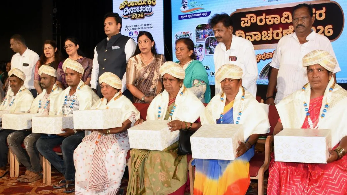 Pourakarmikas are true ambassadors of Swachh Bharat Abhiyan: MP