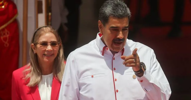 Julgamento de Maduro e Flores novamente adiado
