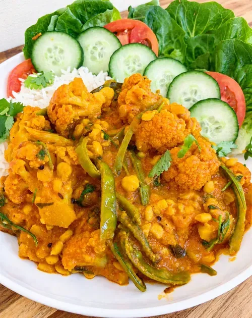 Enjoy the flavours of Cauliflower Curry and Gram Dhal Curry