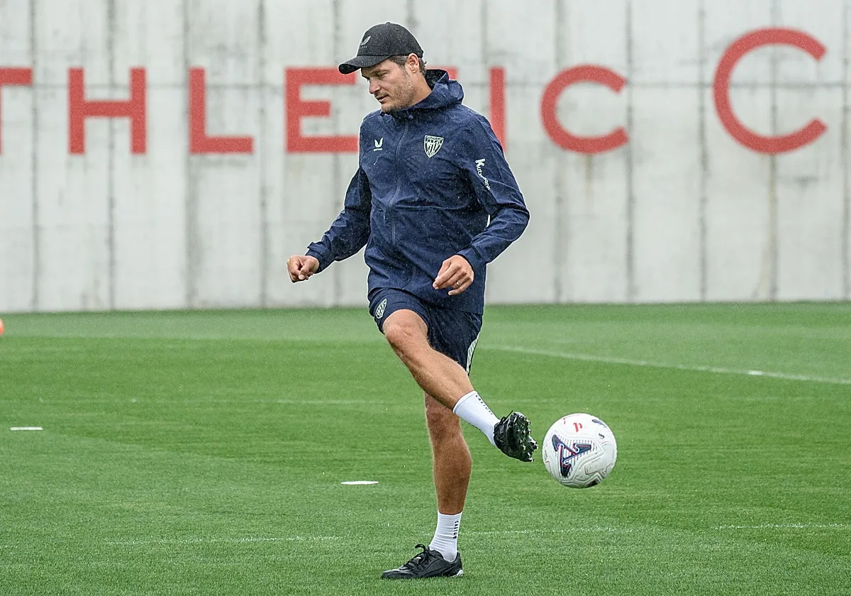 Edin Terzić: «Solamente tengo sensaciones positivas de cara al partido»