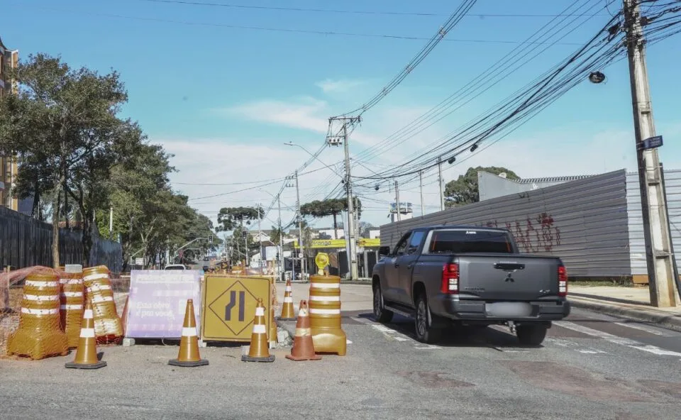 Rua da Vila Izabel terá bloqueio parcial para obras do Novo Inter 2 em Curitiba