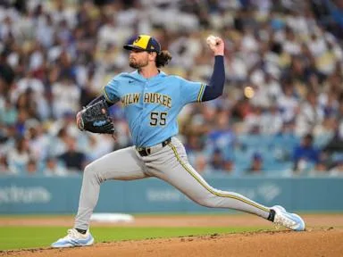 Brewers tag Edwin Diaz and rally for 3 runs in the 9th inning to beat the Dodgers 5-4