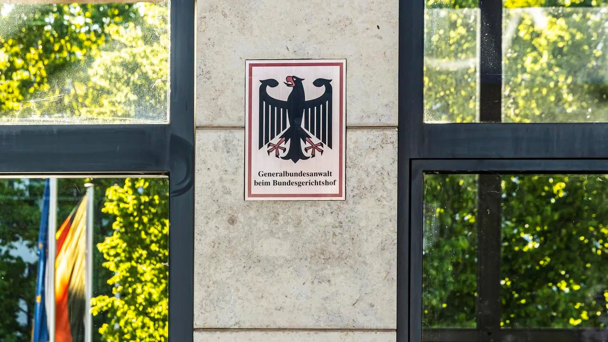 Waffenversteck in Brandenburg: Bei Berlin entdecktes Waffenversteck soll mit Russland verbunden sein