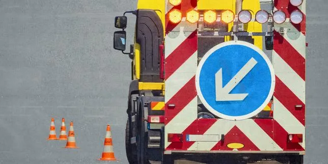 Déraillement du TER Rouen-Caen : un bilan provisoire « d’environ 20 blessés », selon le ministre des transports