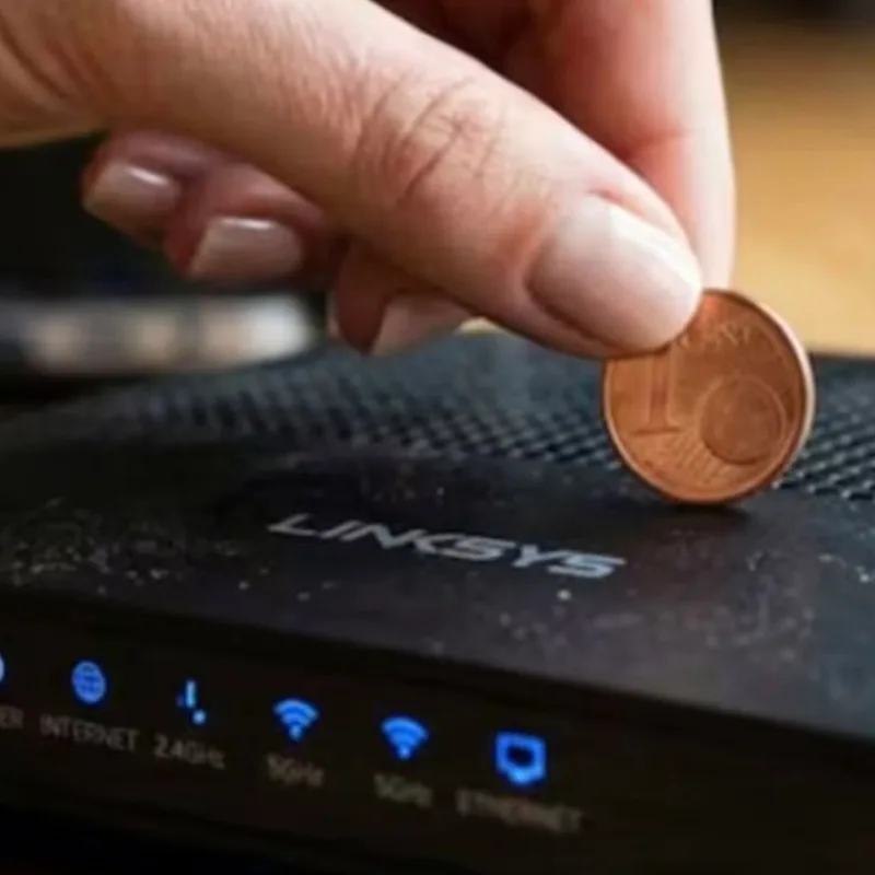 Actualité : Placer une pièce de monnaie sur son routeur Wi-Fi : pourquoi et à quoi ça sert