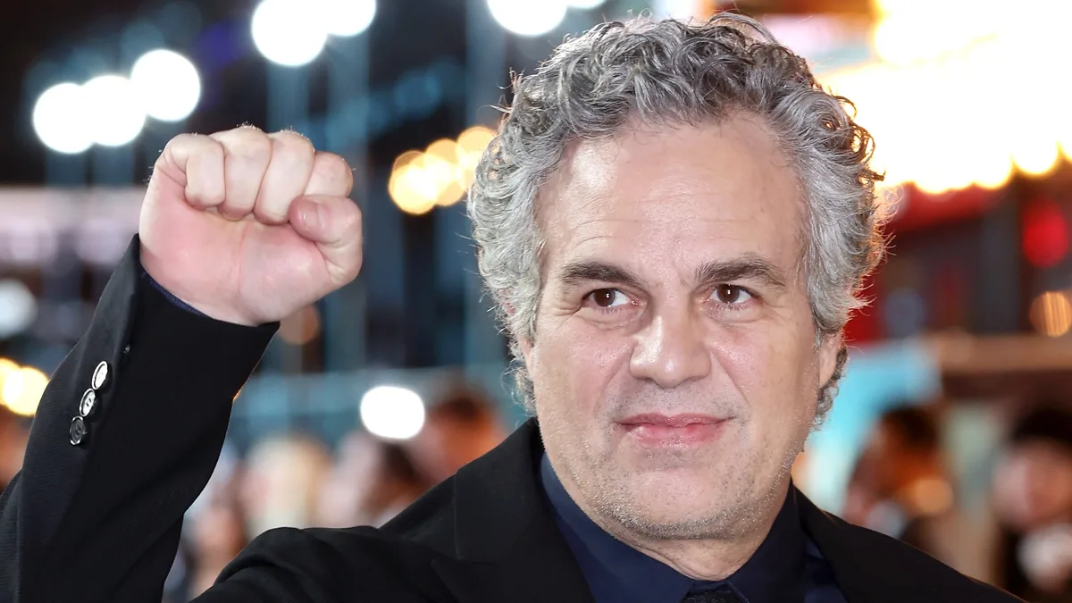 Mark Ruffalo Escalates Fight Against Trumpy Billionaire David Ellison