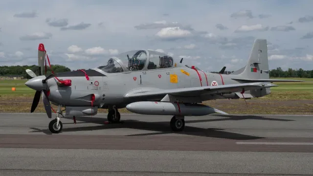 Governo abre caminho a linha de montagem dos Super Tucano em Beja