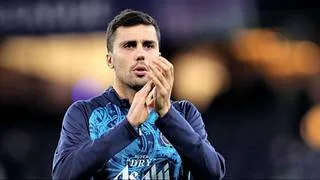 El Barcelona vuelve a negociar con el Manchester City por Rodri