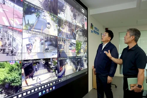 성동구, CCTV 통합운영센터 상황판 교체…"관제 효율↑"