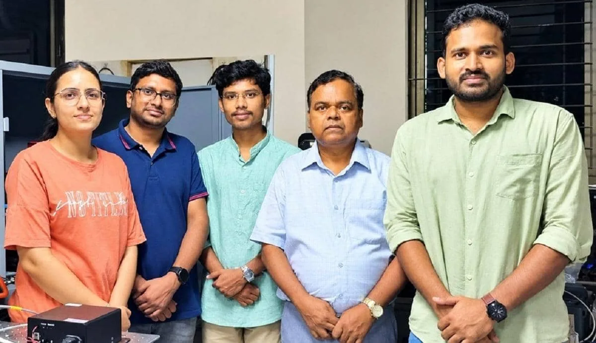 IIT researchers develop new device for AI, smart computing applications