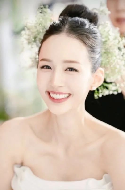 세 아이 엄마라니...KCM 아내, 순백의 ‘올리비아 핫세’ 미모 눈길