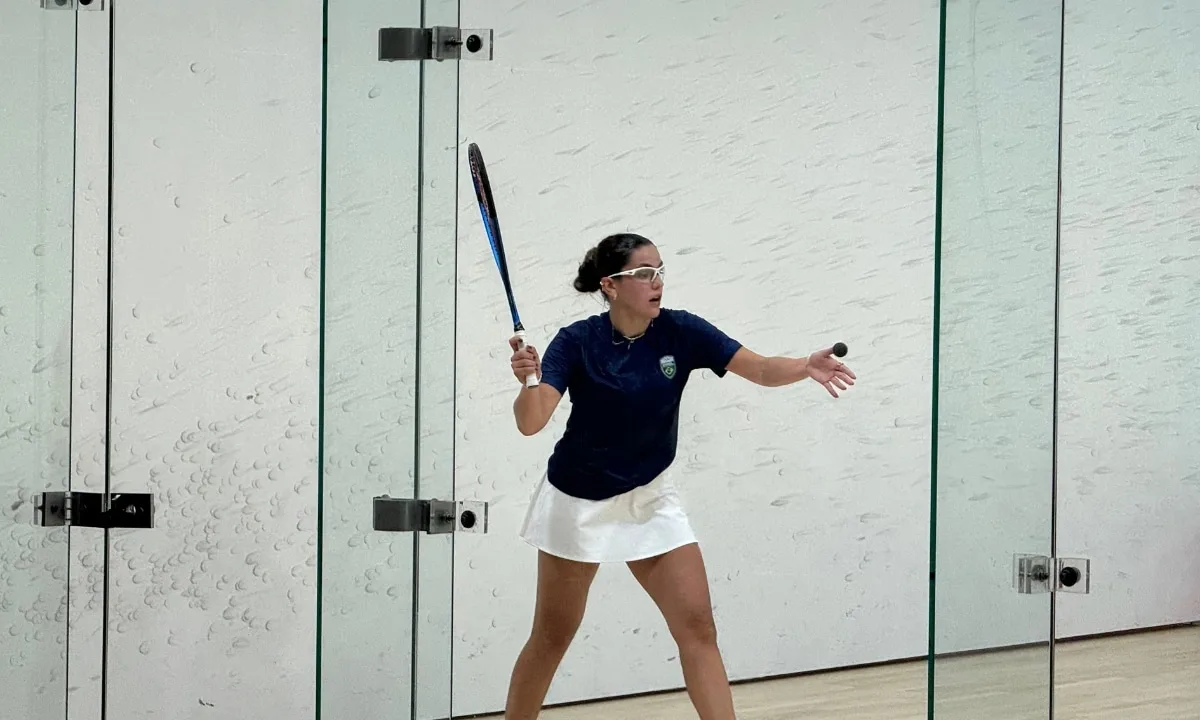 Laura Silva perde para cabeça-de-chave número 1 e fica com bronze no squash