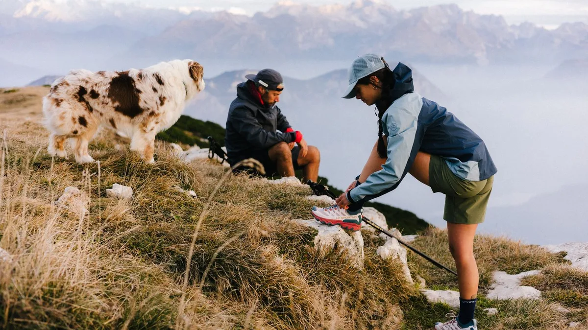 "Le choix dépend du terrain et de la durée de la randonnée" : comment bien s'équiper pour partir en balade en forêt ou en montagne