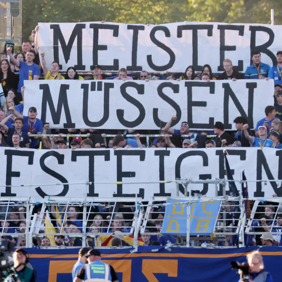 Außerordentlicher Bundestag geplant - DFB will endlich Entscheidung über Regionalliga-Reform