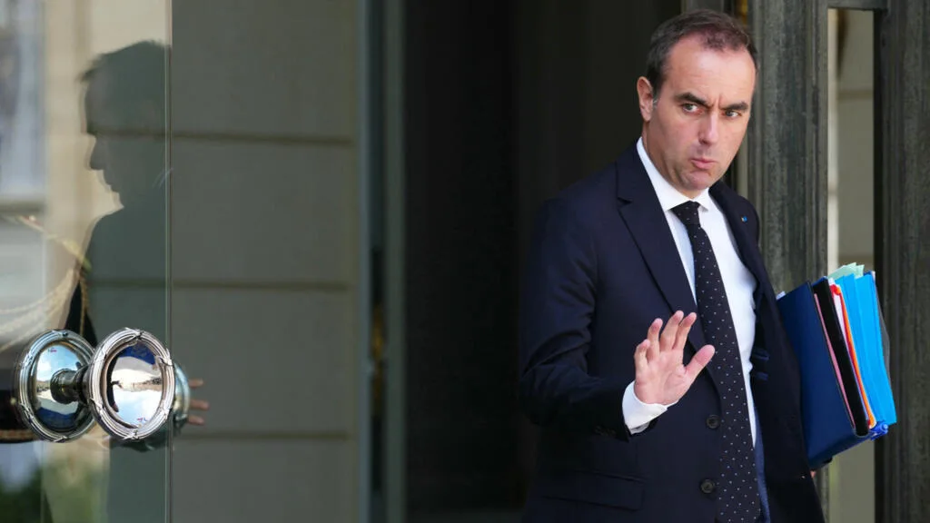 France: le gouvernement avance prudemment vers une proposition de budget pour 2027
