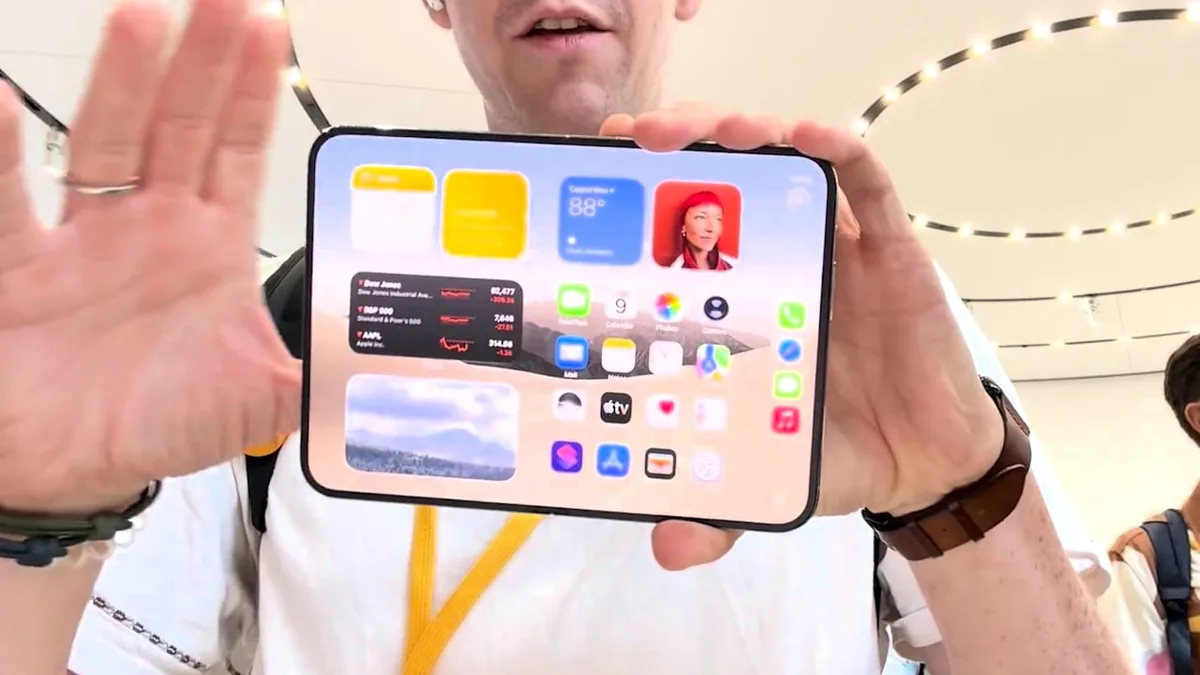 BILD-Reporter konnte Falt-Handy schon testen - Das ist das neue iPhone