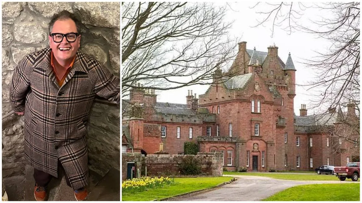 Alan Carr's £3.25M castle cafe plan hits bat hurdle