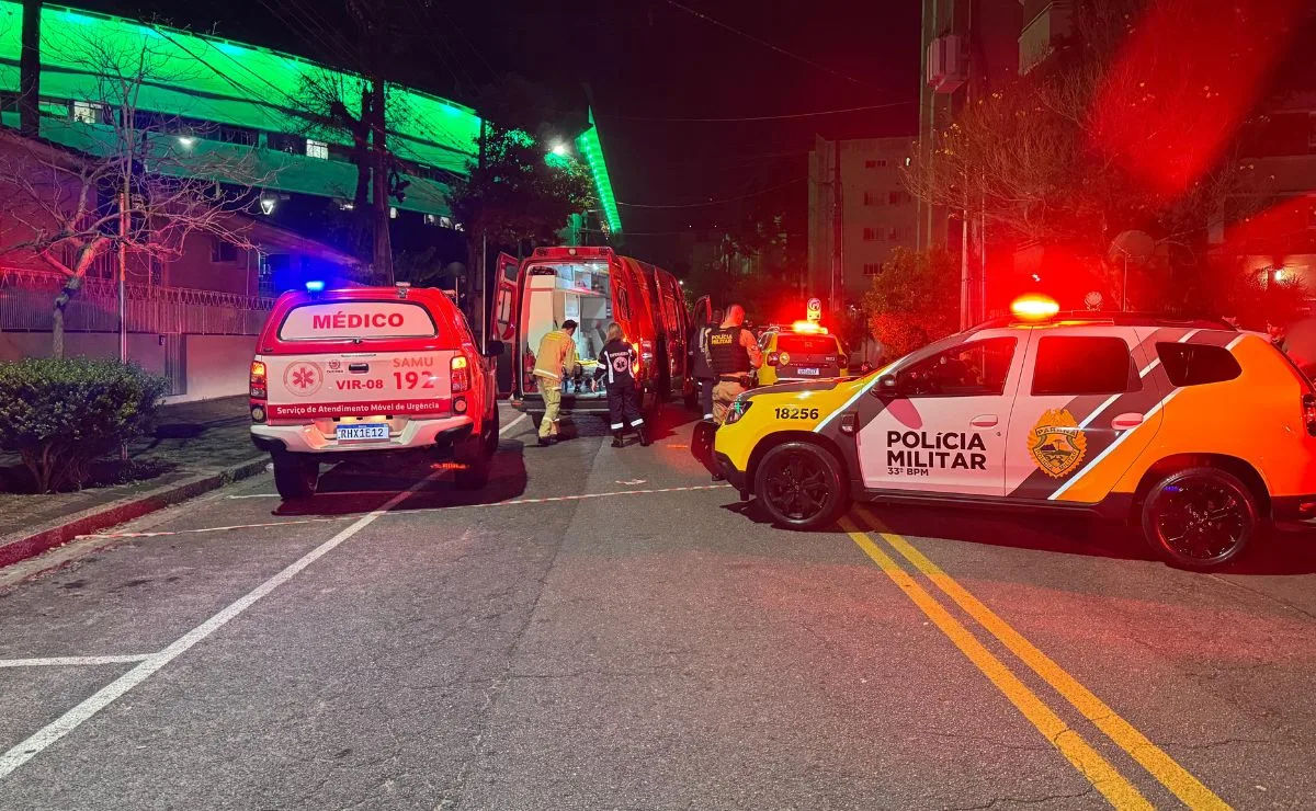 Guarda municipal é preso suspeito de assediar adolescente de 17 anos e atirar em padrasto da vítima, em Curitiba