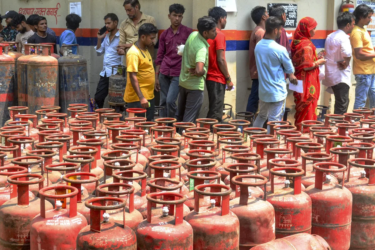 India's LPG consumption plunges 16% in Aug; petrol, diesel demand robust