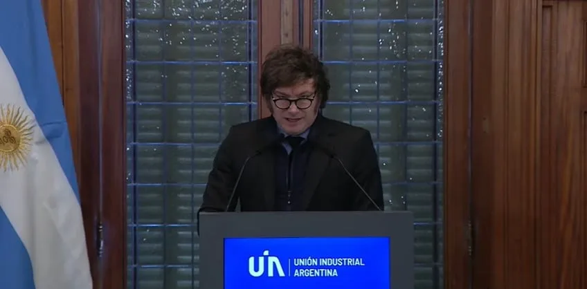 El Gobierno relativiza las críticas de la UIA y descarta hacer cambios en el rumbo económico