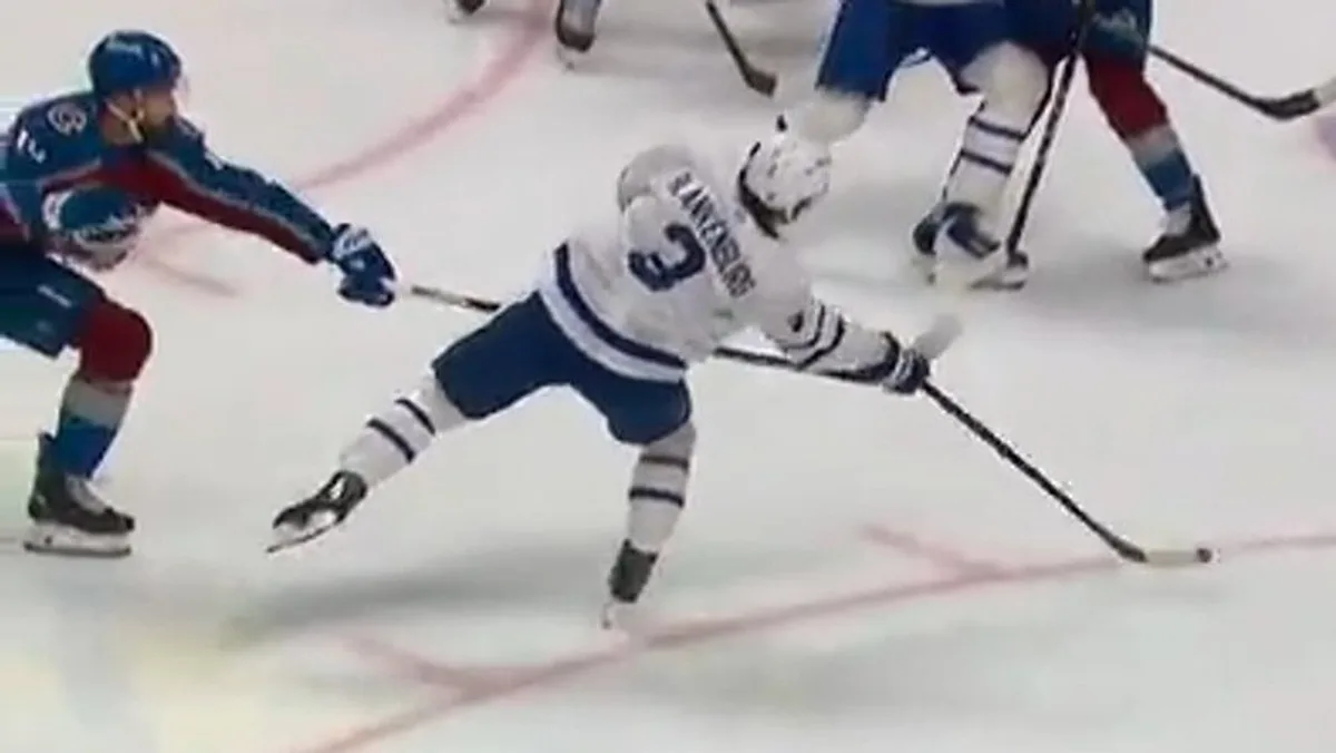 Blankenburg scores in Maple Leafs debut off beauty feed from Nylander