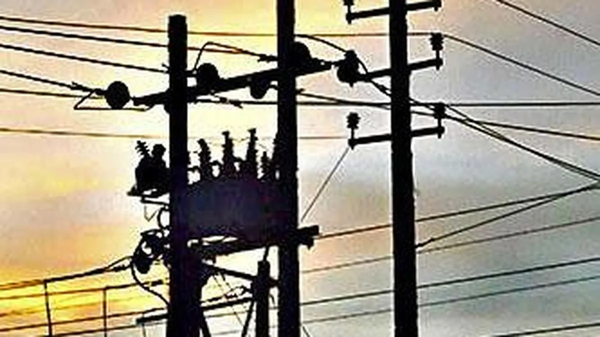 Contract worker electrocuted while working on Bescom pole in Devanahalli
