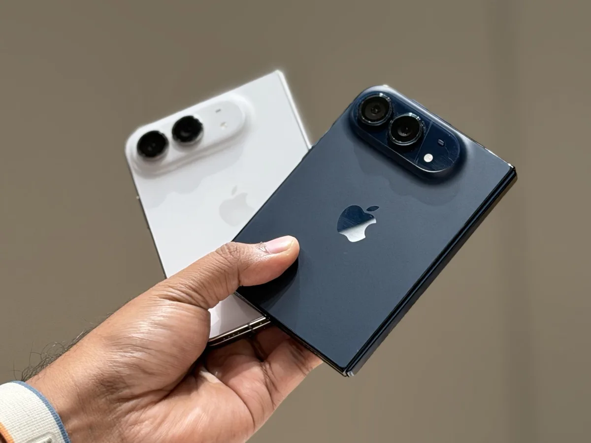 iPhone Duo pre-orders begin at 5:30 pm, starts at Rs 2.99 lakh: Hands-on