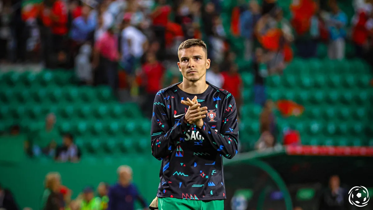 Jesus sem medo de assobios a Palhinha em Alvalade: "Estou a convocar para a seleção portuguesa, não estou preocupado com Benfica ou Sporting"