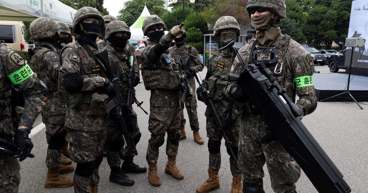 Corea del Sur y EE.UU. acortan sus ejercicios militares tras las críticas de Donald Trump y su guiño al líder norcoreano
